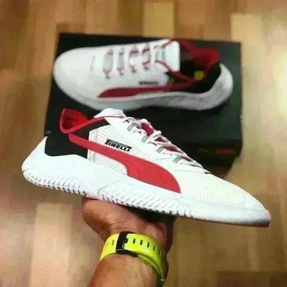 💰HUGE CLEARANCE SALE 💰 Puma Replicat x Pirelli Mens  Shoes - Picture 2 of 11